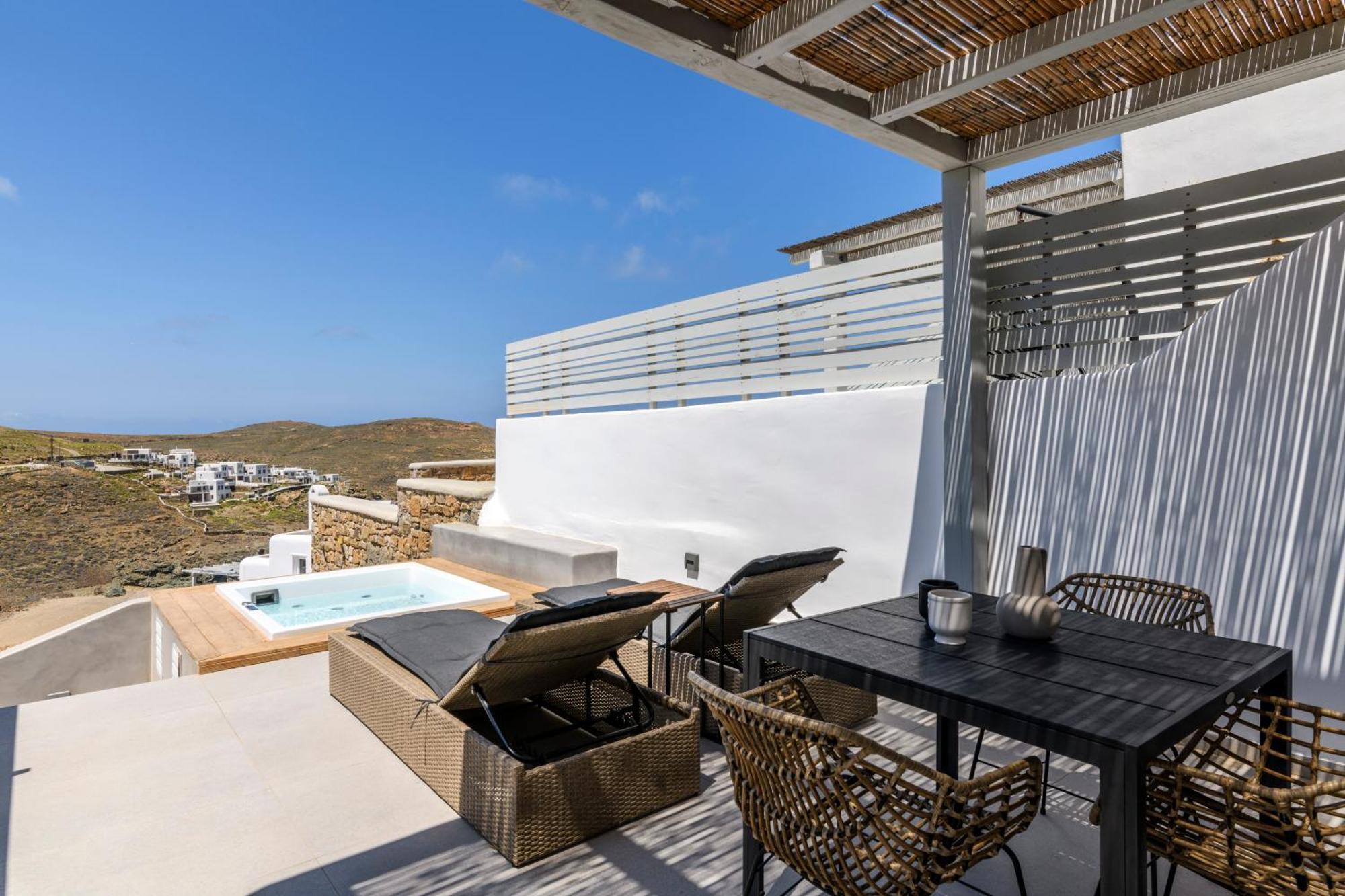 Sea Rock & Sky Private Mykonos * Merchia Beach